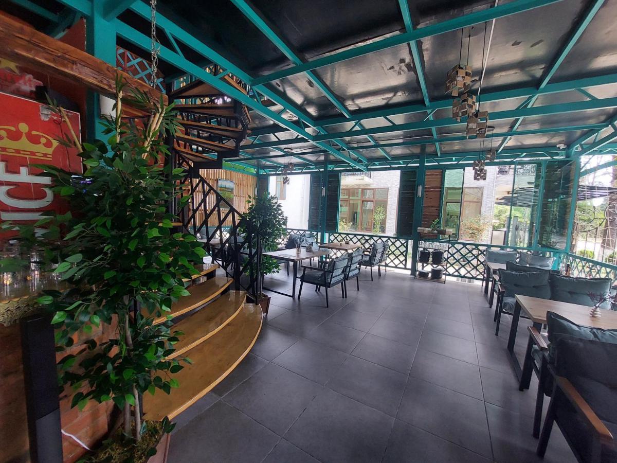 Green Terrace 코불레티 외부 사진